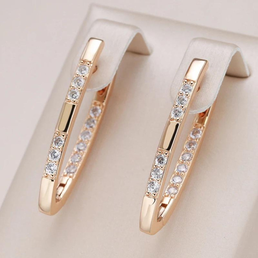 Gold Zirconia Drop Earrings – Vintage Elegance
