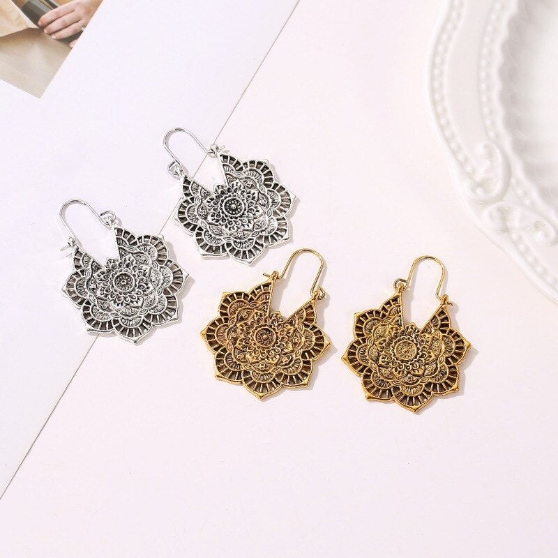 Silver Lotus Filigree Earrings – Exquisite