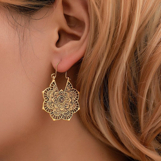 Silver Lotus Filigree Earrings – Exquisite