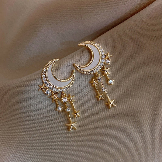 Silver Moonstone Drop Earrings – Enchanting