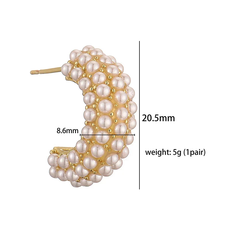 Gold Pearl Stud Earrings – Timeless Elegance