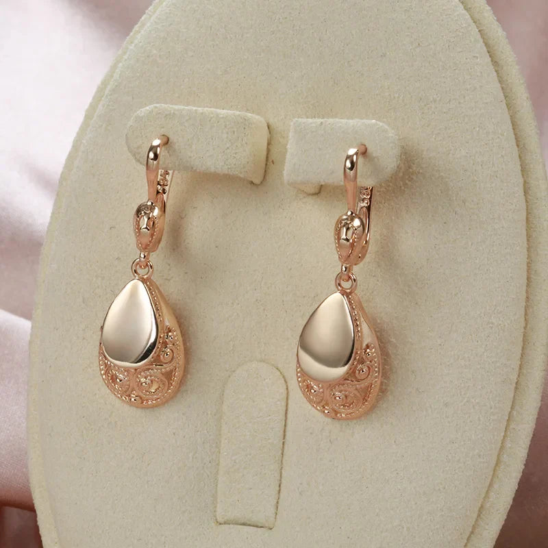 Gold Merle Drop Earrings – Exquisite
