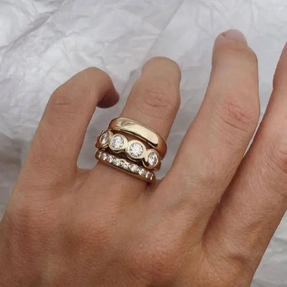 Gold Forged Ring Set – Exquisite