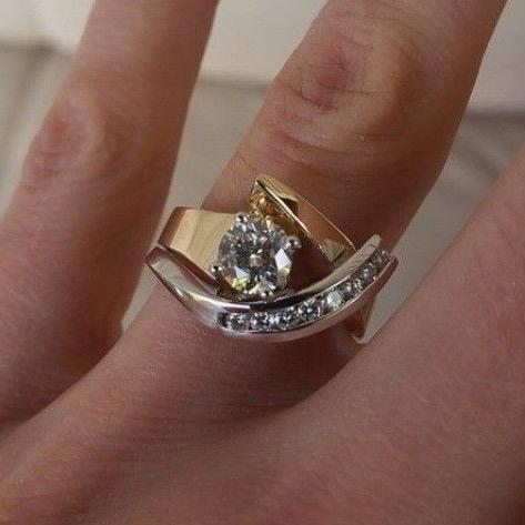 Gold & Silver Zirconia Ring – Luxurious Elegance