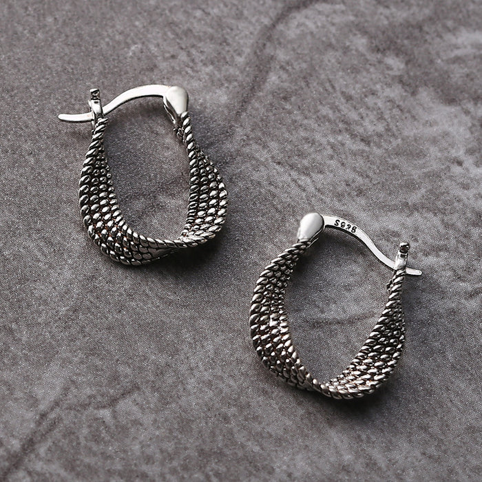 Silver Asymmetrical Earrings – Modern Elegance