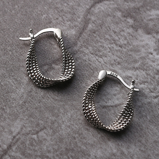 Silver Asymmetrical Earrings – Modern Elegance