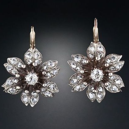Crystal Floral Drop Earrings – Timeless Elegance