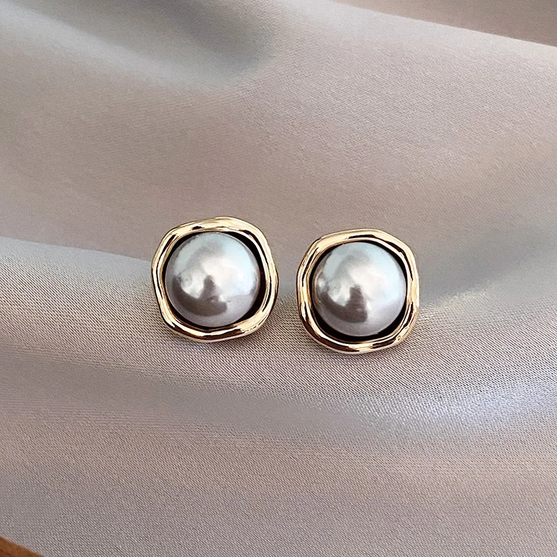 Pearl Drop Earrings – Timeless Elegance