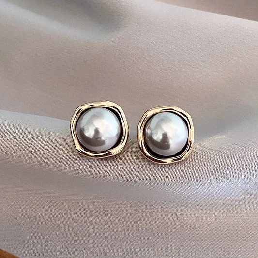 Pearl Drop Earrings – Timeless Elegance