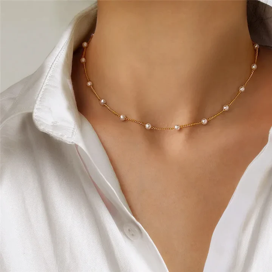 Pearl Pendant Necklace – Timeless Elegance