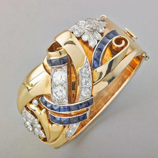 Gold Zirconia Ring – Timeless Elegance