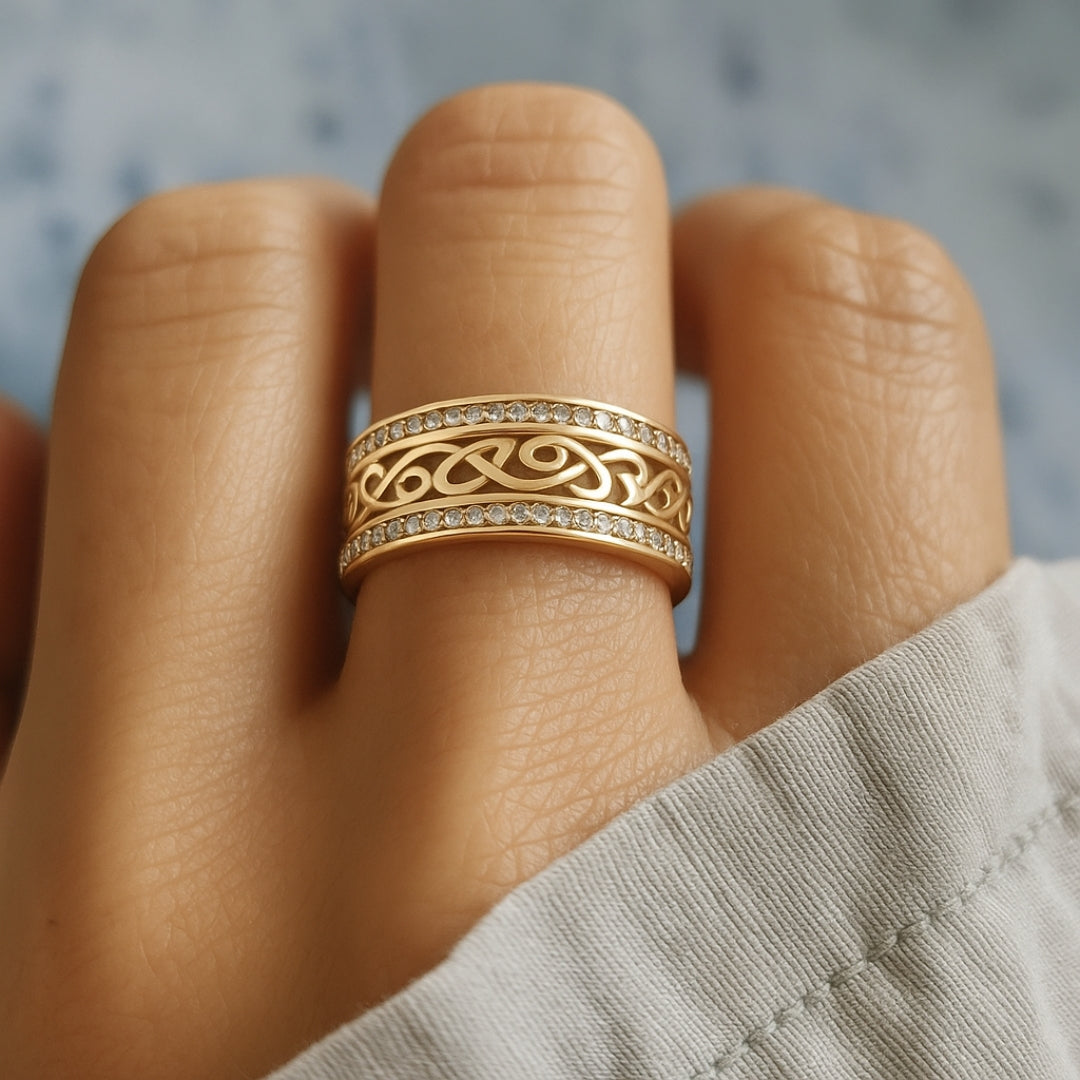 Gold Crystal Accent Ring – Timeless Elegance