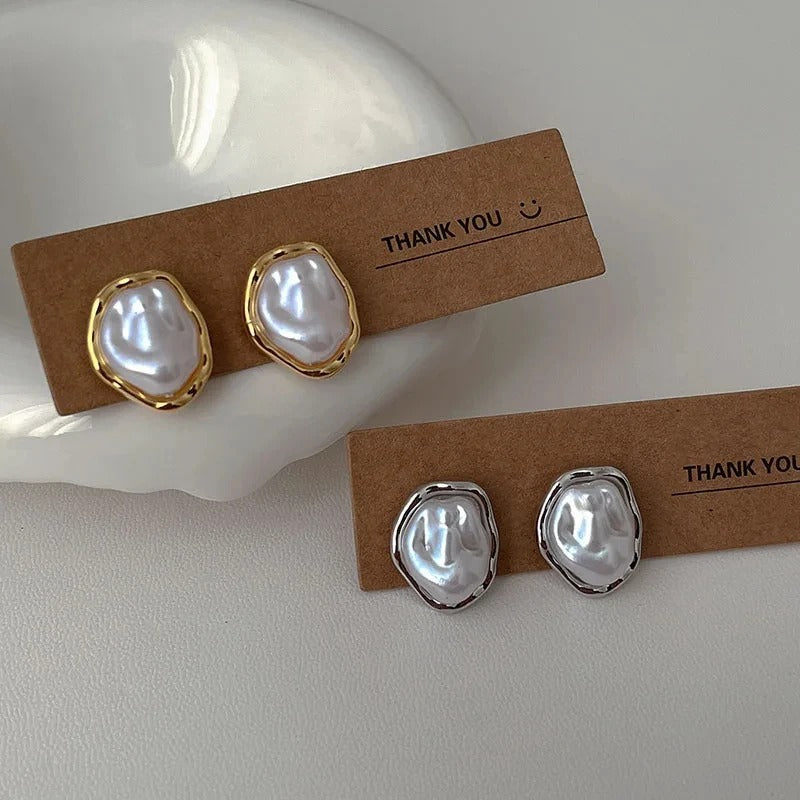Pearl Drop Earrings – Timeless Elegance