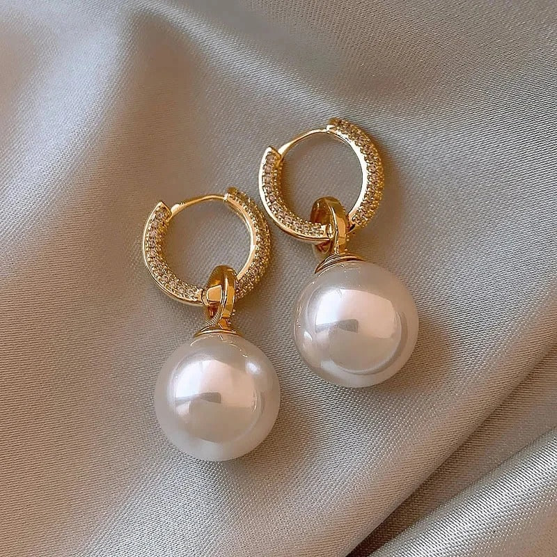 Gold Pearl Stud Earrings – Timeless
