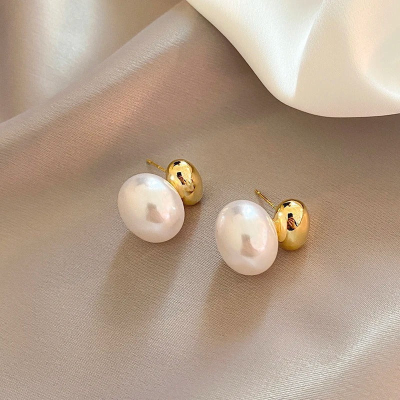Pearl Vintage Earrings – Timeless Elegance