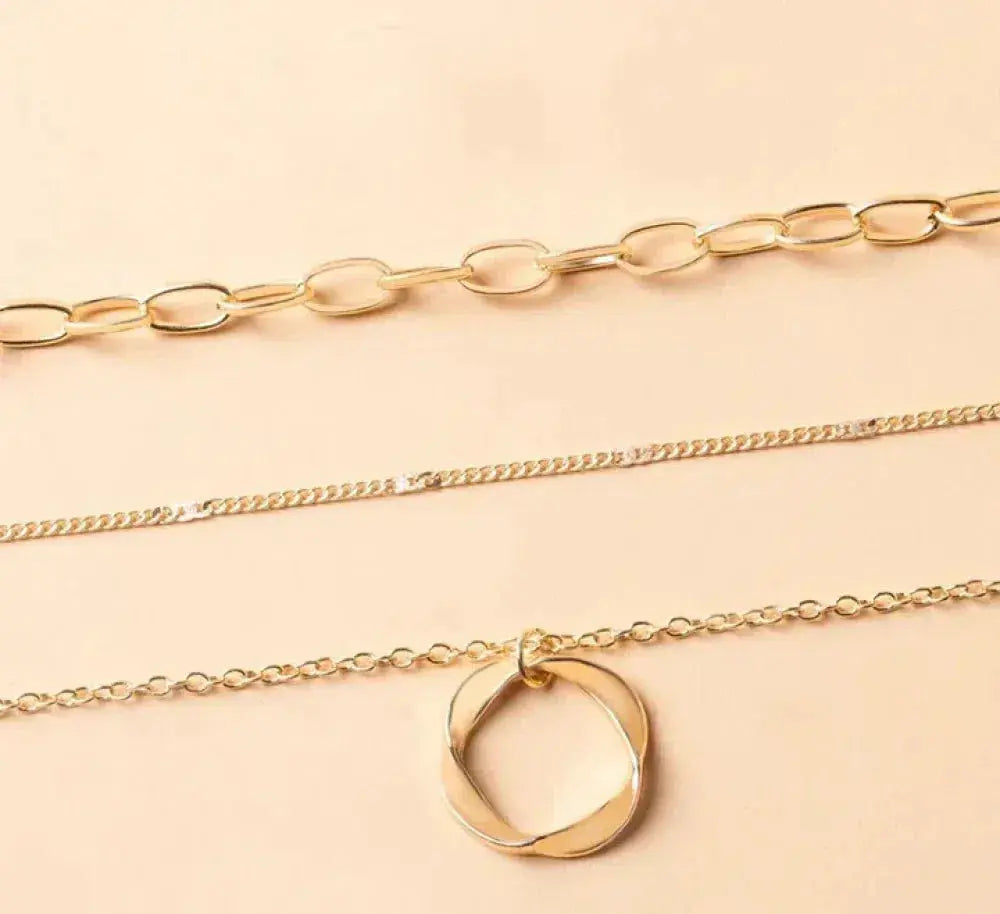 Gold Layered Chain Necklace – Timeless Elegance