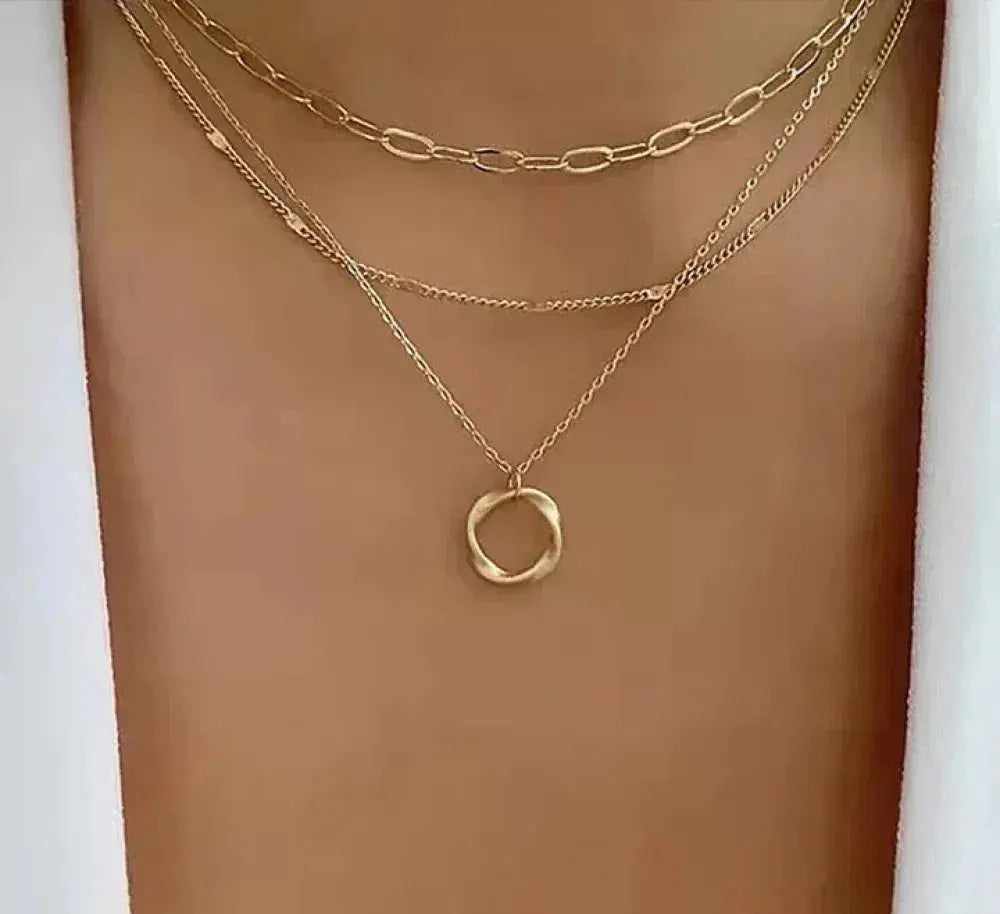 Gold Layered Chain Necklace – Timeless Elegance